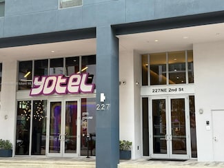 227 NE 2nd St Unit 2105, Miami, FL 33132