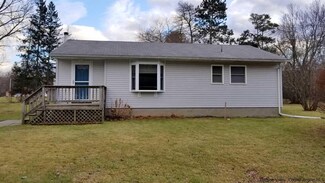 3 Johns Rd, Kerhonkson, NY 12446