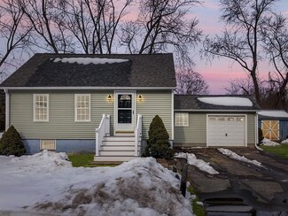 8 Arthur St, Haverhill, MA 01832