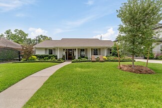 6147 Chevy Chase Dr, Houston, TX 77057