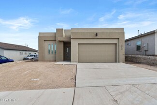456 Santiago Munos St, Vinton, TX 79821