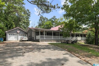 1604 Fairway Dr SW, Jacksonville, AL 36265