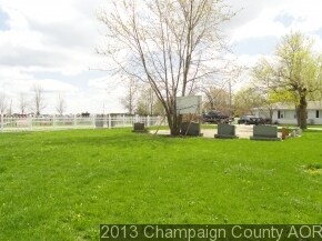 0 E Park St, Arthur, IL 61911