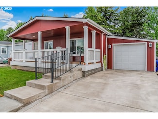 1310 Boardwalk Ave, Molalla, OR 97038