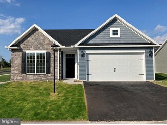 10 Partridge Ct Unit C54, Gettysburg, PA 17325