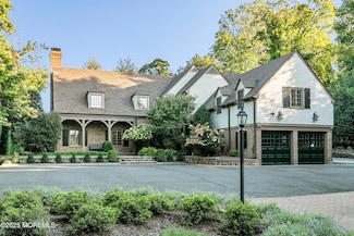 69 W River Rd, Rumson, NJ 07760