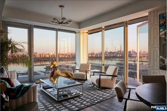 320 Adolphus Ave Unit 1015, Cliffside Park, NJ 07010
