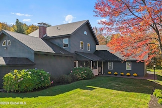 1515 Ennis Rd, Schenectady, NY 12306
