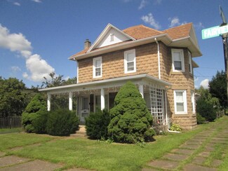 1401 Fairview Ave, Berwick, PA 18603