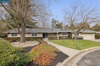 222 Contessa Ct, Lafayette, CA 94549