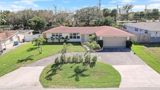 334 SW 14th Ave, Boynton Beach, FL 33435