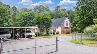 15621 Mail Route Rd, Little Rock, AR 72206