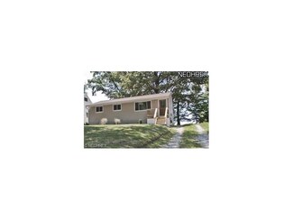 4627 Packard Ave NW, Canton, OH 44709