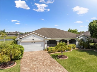 4738 Ashley Lake Cir, Vero Beach, FL 32967