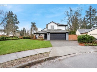 20011 Torrey Pines Ct, Oregon City, OR 97045