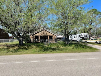 7498 State Highway 175, Montague, TX 76251