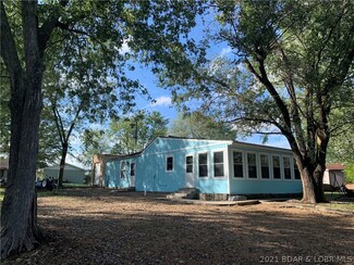 168 Phys Ed Cir, Edwards, MO 65326