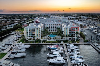 806 E Windward Way Unit 601, Lantana, FL 33462