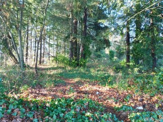 33 Perry Ave NE, Bremerton, WA 98310