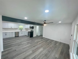 120 Charlene Dr, Hurst, TX 76053