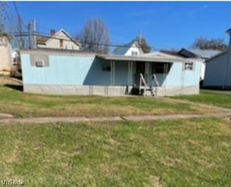 311 4th St, Beverly, OH 45715