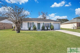 19 Little River Dr, Savannah, GA 31419