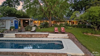 410 Brearcliffe Dr, Red Bluff, CA 96080