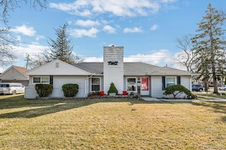 30260 Harper Ave, Saint Clair Shores, MI 48082