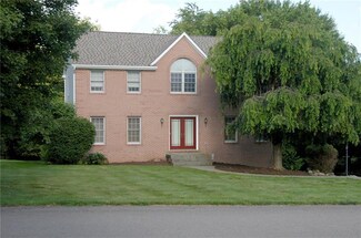 210 Warren Rd, Warrendale, PA 15086