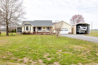 572 Lone Walnut Rd, Callao, VA 22435