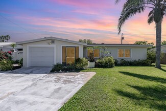 222 2nd St, Merritt Island, FL 32953