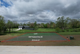2307 Kestrel Dr SE, Cedar Rapids, IA 52403