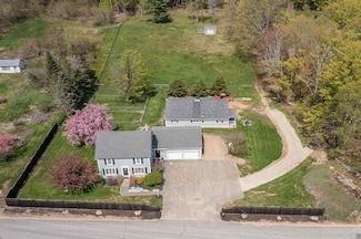 175 Lucas Pond Rd, Northwood, NH 03261