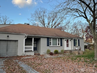 60 Kensington Ave, Old Bridge, NJ 08857