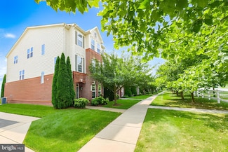 43698 Chicacoan Creek Square, Leesburg, VA 20176