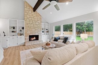 10416 Doering Ln, Austin, TX 78750