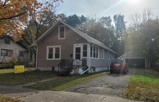 809 Virginia St, Jackson, MI 49202
