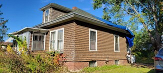 35 Elmwood Ave, Waterville, ME 04901