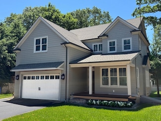 30 Gibson St, Needham, MA 02492