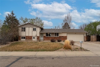 1902 Cambridge Dr, Longmont, CO 80503
