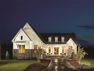 142 Elkton Ct, Mill Spring, NC 28756