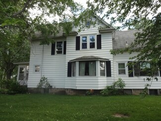 6615 Main St, Union, IL 60180