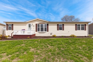 5504 White Pine Ln, Roscoe, IL 61073