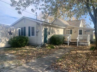 1472 S Main St, Upland, IN 46989