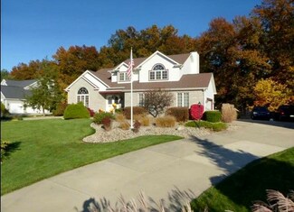 51692 Steeple Chase Dr, Granger, IN 46530
