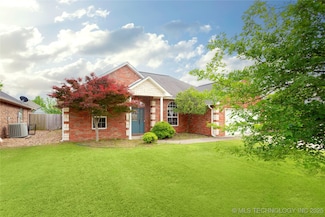 1408 Aspen Rd, McAlester, OK 74501