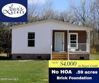 6751 Lewis Dr SE, Winnabow, NC 28479