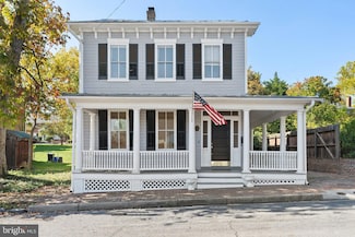 209 N Washington St, Winchester, VA 22601