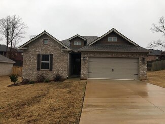5309 Aviator Dr, Jacksonville, AR 72076