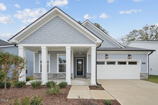 129 Wallington Ct, Holly Springs, NC 27540